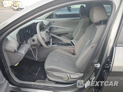 2025 Hyundai Elantra SEL Sport - zdjęcie 5 z 20 - miniatura