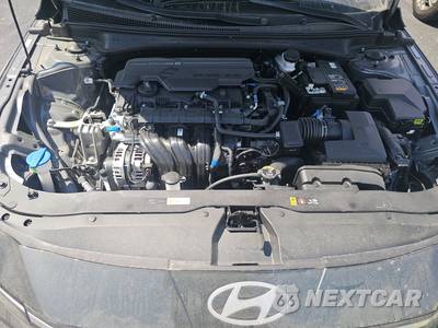 2025 Hyundai Elantra SEL Sport - zdjęcie 7 z 20 - miniatura