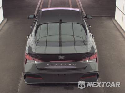2025 Hyundai Elantra SEL Sport - zdjęcie 13 z 26 - miniatura