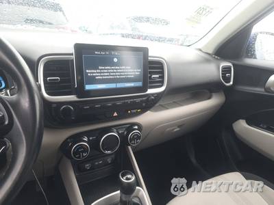 2023 Hyundai Venue SEL - zdjęcie 6 z 25 - miniatura