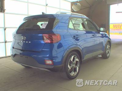 2022 Hyundai Venue Limited - zdjęcie 4 z 20 - miniatura