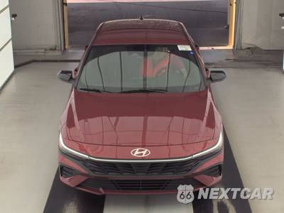 2025 Hyundai Elantra SEL Sport - zdjęcie 12 z 21 - miniatura