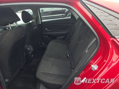2024 Hyundai Elantra SE - zdjęcie 9 z 23 - miniatura
