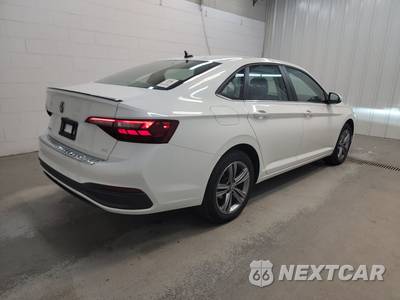 2023 Volkswagen Jetta SE - zdjęcie 4 z 18 - miniatura