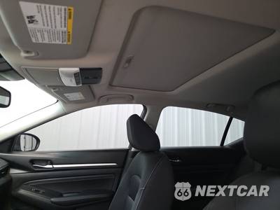 2019 Nissan Altima SV - zdjęcie 19 z 26 - miniatura
