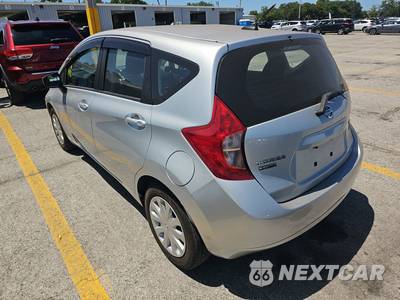 2016 Nissan Versa Note SV - zdjęcie 6 z 22 - miniatura