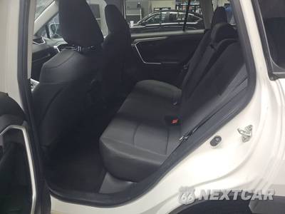 2024 Toyota RAV4 LE - zdjęcie 13 z 18 - miniatura