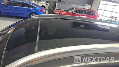 2020 Mercedes-Benz GLC 300 4MATIC - zdjęcie 17 z 26 - miniatura