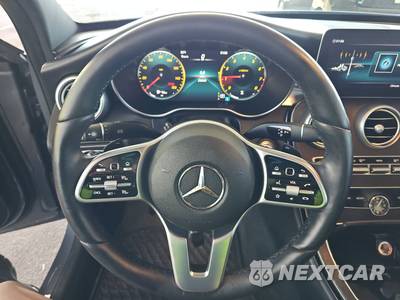 2021 Mercedes-Benz C 300 4MATIC Sedan - zdjęcie 10 z 23 - miniatura