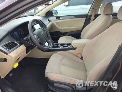 2016 Hyundai Sonata SE - zdjęcie 7 z 18 - miniatura