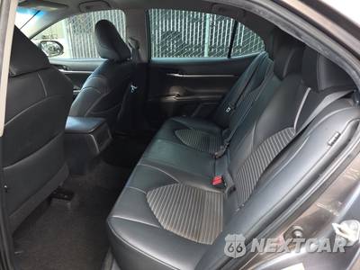 2019 Toyota Camry SE - zdjęcie 13 z 54 - miniatura