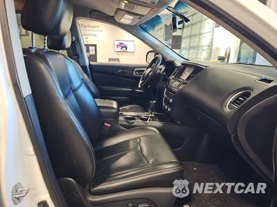 2014 Nissan Pathfinder SL - zdjęcie 8 z 18 - miniatura