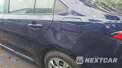 2025 Toyota Corolla LE Sedan - zdjęcie 19 z 23 - miniatura