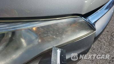 2017 Toyota Camry LE - zdjęcie 12 z 19 - miniatura