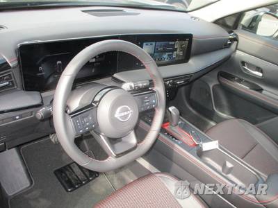 2025 Nissan Kicks SR - zdjęcie 11 z 26 - miniatura