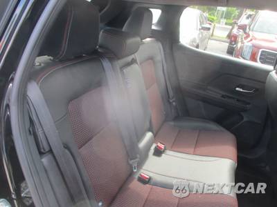 2025 Nissan Kicks SR - zdjęcie 21 z 26 - miniatura