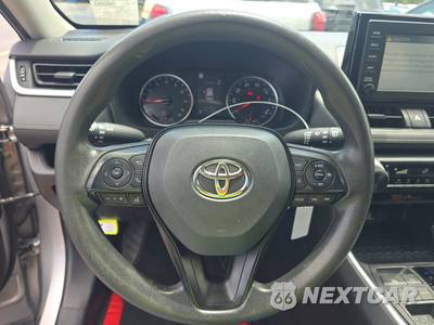 2019 Toyota RAV4 LE - zdjęcie 10 z 24 - miniatura