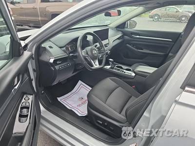 2023 Nissan Altima SV - zdjęcie 7 z 16 - miniatura