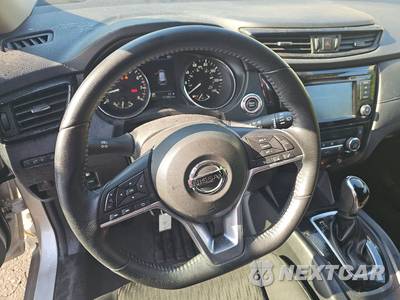 2020 Nissan Rogue SV - zdjęcie 10 z 30 - miniatura