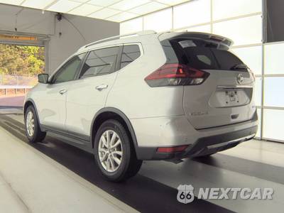 2020 Nissan Rogue SV - zdjęcie 6 z 30 - miniatura