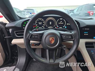 2025 Porsche Taycan - zdjęcie 10 z 21 - miniatura