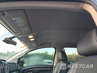 2018 Nissan TITAN PRO-4X Crew Cab Short Bed - zdjęcie 18 z 23 - miniatura