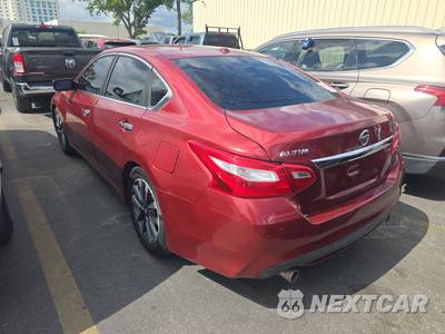 2017 Nissan Altima 2.5 SV - zdjęcie 6 z 18 - miniatura