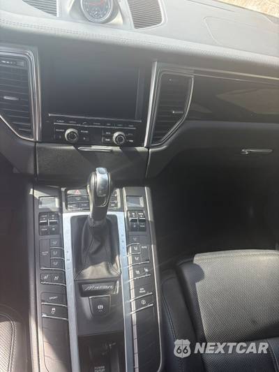 2016 Porsche Macan S - zdjęcie 18 z 30 - miniatura