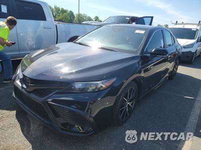 2022 Toyota Camry SE - zdjęcie 1 z 24 - miniatura