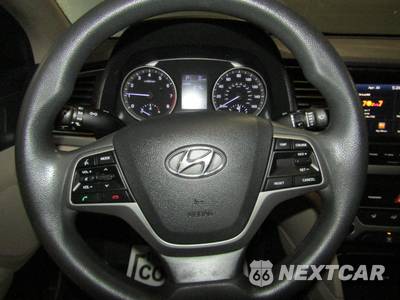 2017 Hyundai Elantra SE Sedan - zdjęcie 11 z 20 - miniatura