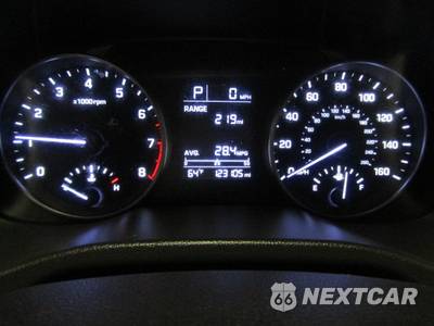 2017 Hyundai Elantra SE Sedan - zdjęcie 12 z 20 - miniatura