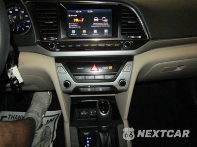 2017 Hyundai Elantra SE Sedan - zdjęcie 14 z 20 - miniatura