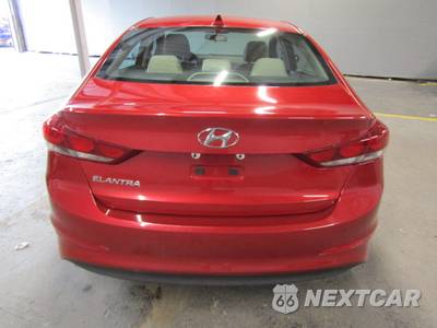 2017 Hyundai Elantra SE Sedan - zdjęcie 5 z 20 - miniatura