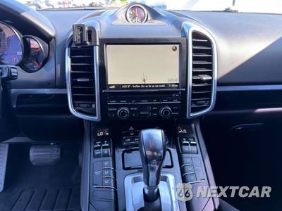 2016 Porsche Cayenne - zdjęcie 14 z 29 - miniatura