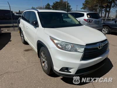 2015 Toyota Highlander XLE - zdjęcie 3 z 40 - miniatura