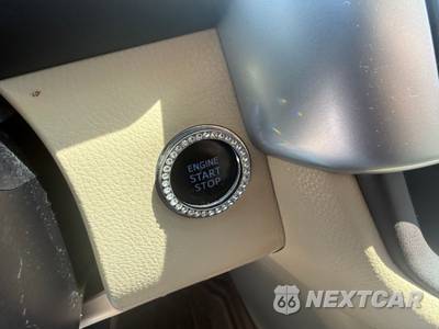 2015 Toyota Highlander XLE - zdjęcie 36 z 40 - miniatura