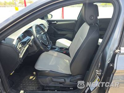 2019 Volkswagen Jetta R-Line - zdjęcie 7 z 27 - miniatura