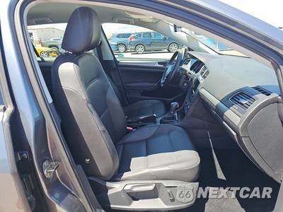 2015 Volkswagen Golf 1.8T S Hatchback - zdjęcie 8 z 26 - miniatura