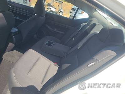 2025 Nissan Altima SV - zdjęcie 19 z 24 - miniatura