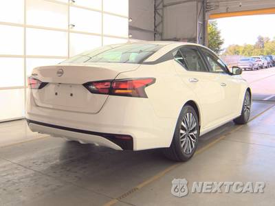 2025 Nissan Altima SV - zdjęcie 5 z 24 - miniatura