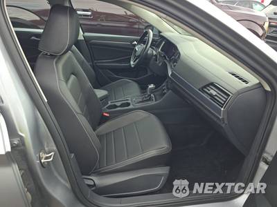 2023 Volkswagen Jetta SE - zdjęcie 8 z 24 - miniatura