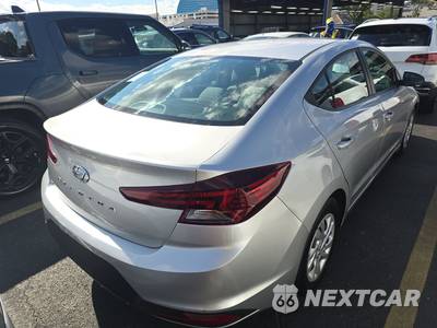 2020 Hyundai Elantra SE Sedan - zdjęcie 4 z 27 - miniatura