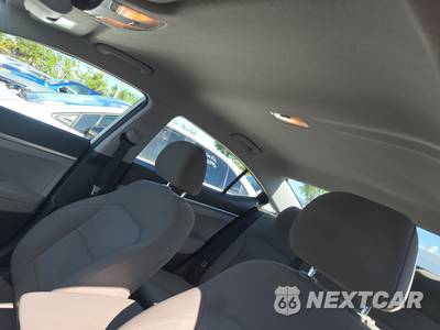 2020 Hyundai Elantra SE Sedan - zdjęcie 17 z 27 - miniatura