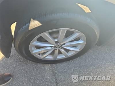 2017 Volkswagen Tiguan Wolfsburg - zdjęcie 10 z 22 - miniatura
