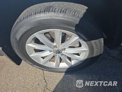 2017 Volkswagen Tiguan Wolfsburg - zdjęcie 9 z 22 - miniatura