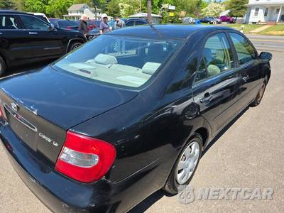 2002 Toyota Camry LE - zdjęcie 4 z 21 - miniatura