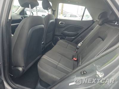 2024 Hyundai Venue SEL - zdjęcie 13 z 31 - miniatura