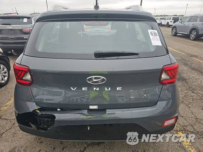 2024 Hyundai Venue SEL - zdjęcie 5 z 31 - miniatura