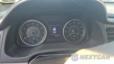 2020 Hyundai Elantra Value Edition Sedan - zdjęcie 19 z 24 - miniatura