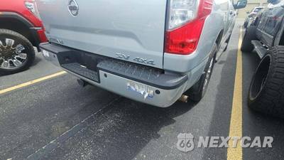 2018 Nissan TITAN SV Crew Cab Short Bed - zdjęcie 24 z 25 - miniatura